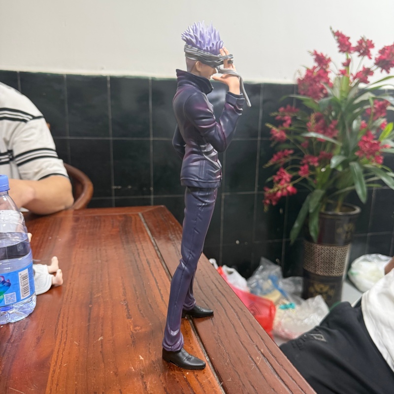 Jujutsu Kaisen Satoru Gojo GK  – Desk Setup Anime Bewertung und Preis